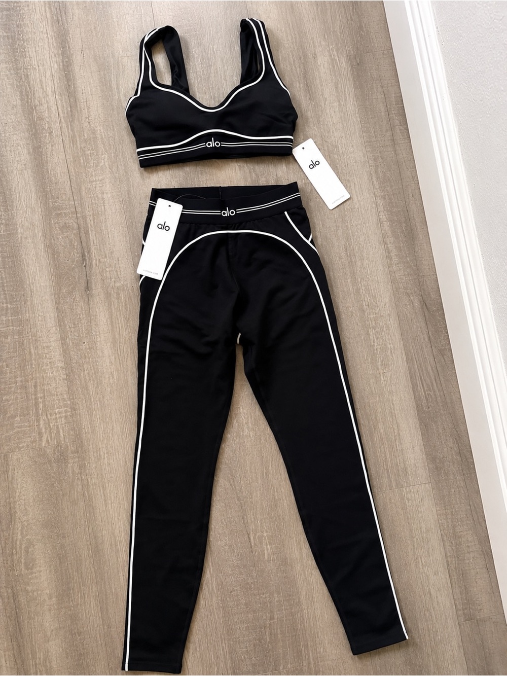 ALO Yoga Black Leggings with White Piping — Girls